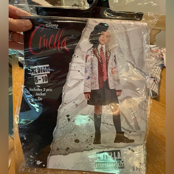 Disney Costumes Estella School Uniform Costume Accessory Kit For